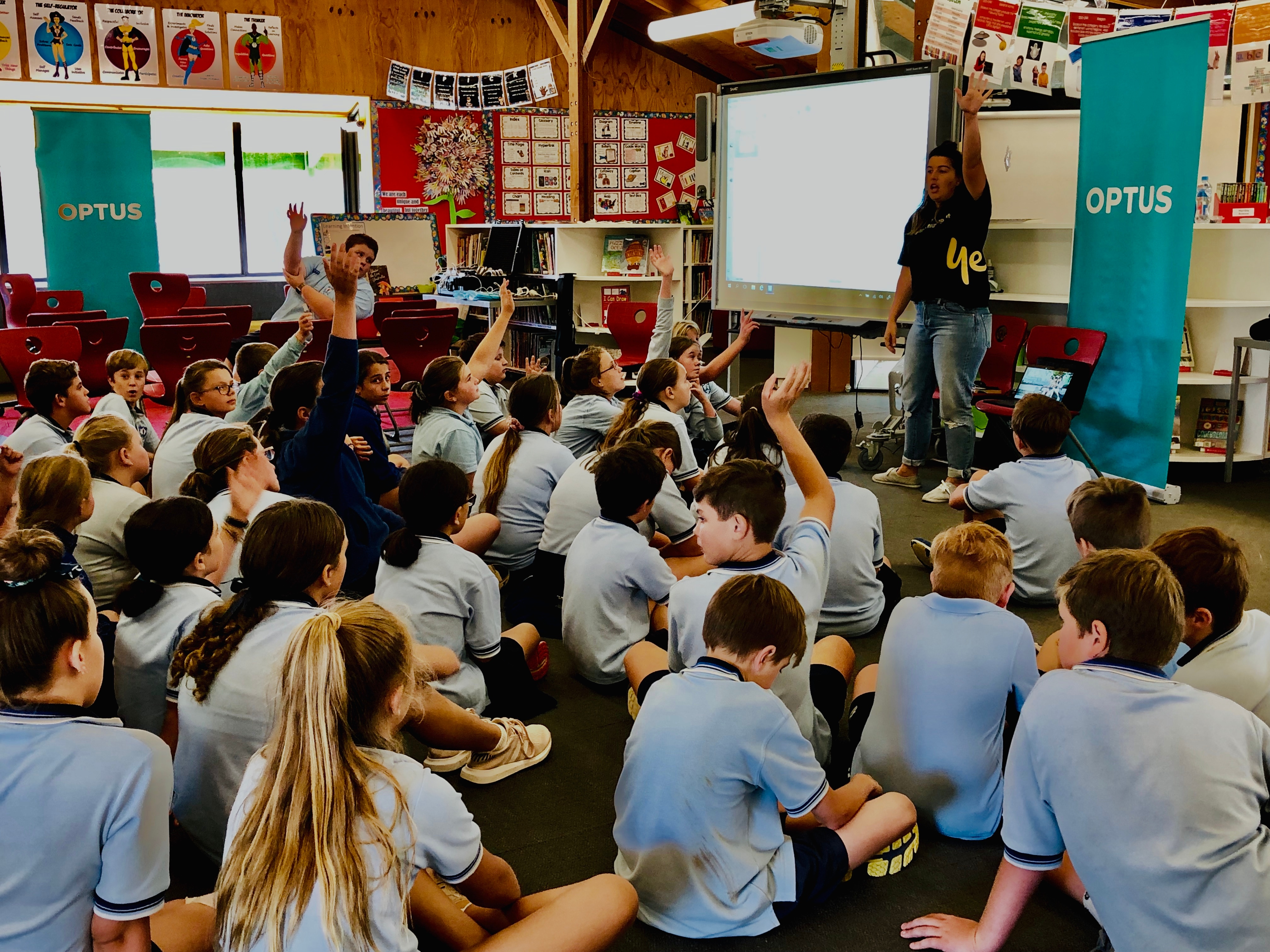 Young North Public School students participating in Optus’ Digital Thumbprint program