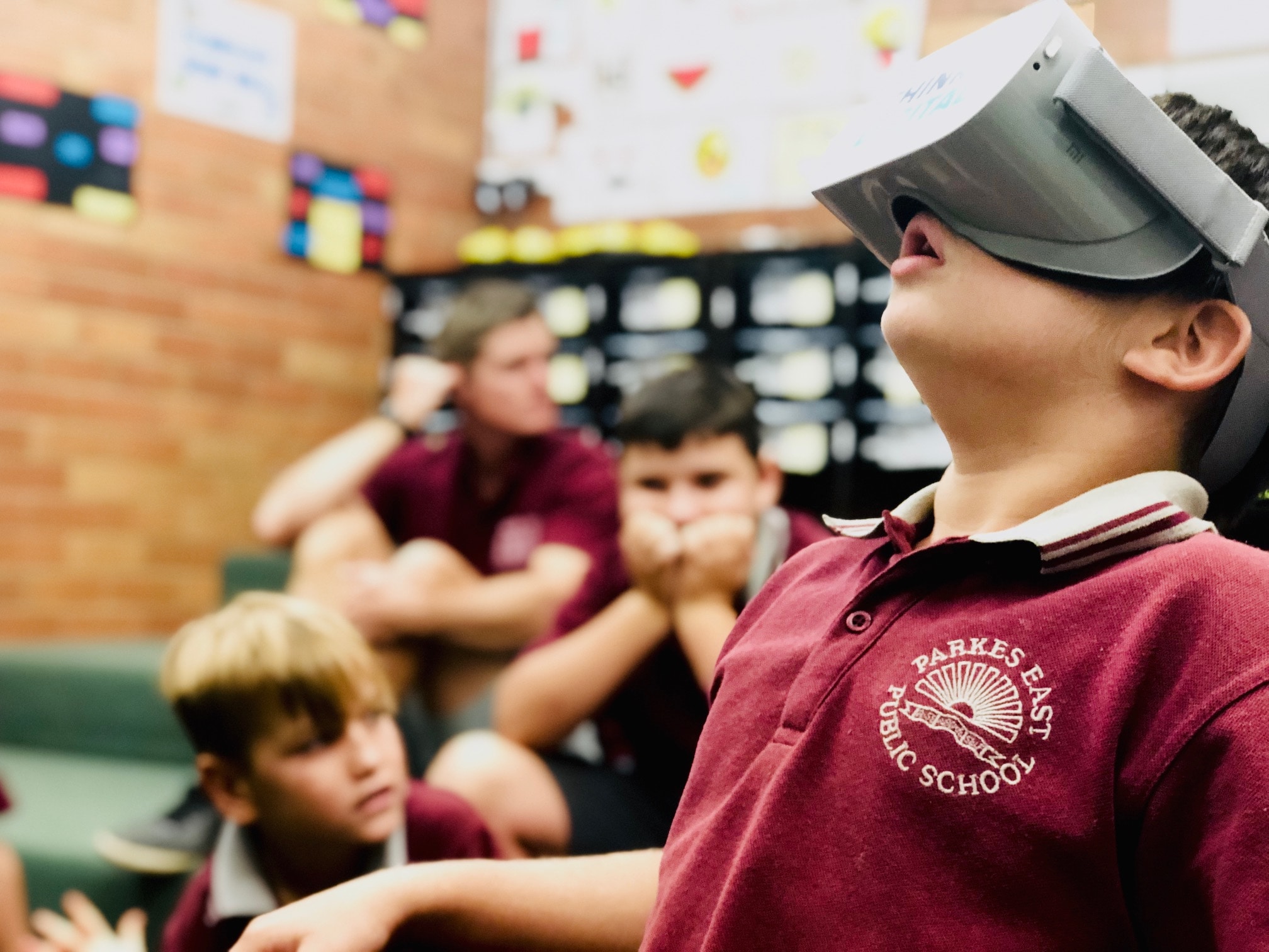 Parkes East Public School students participating in Optus’ Digital Thumbprint Program.