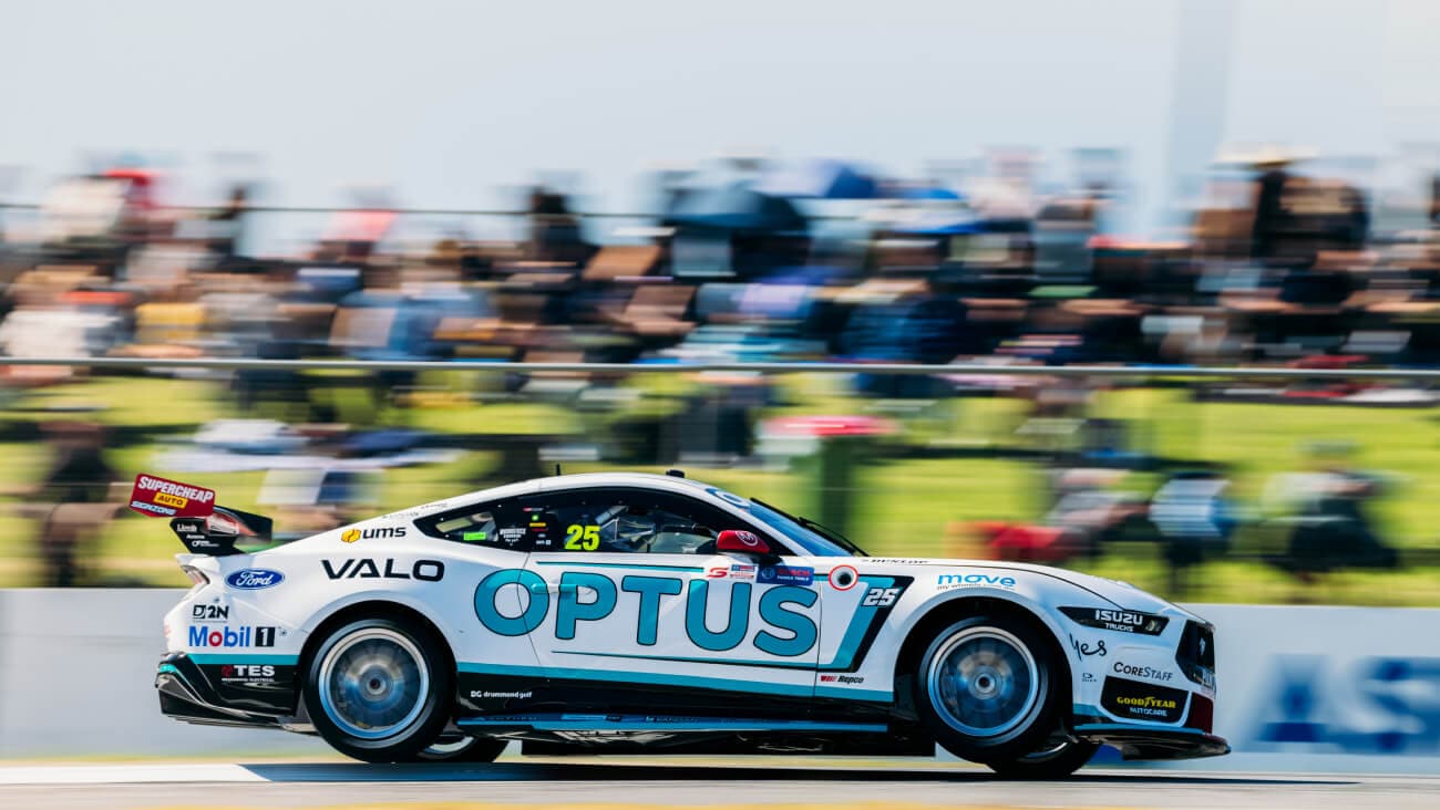 Mobil 1 Optus Racing