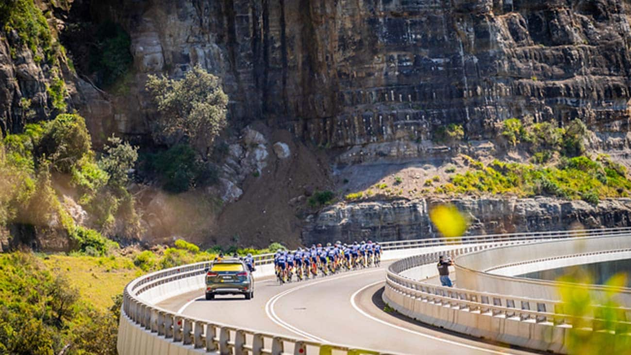 Crossing the Sea Cliff Bridge on day 3 of the Can4Cancer NSW ride 2022