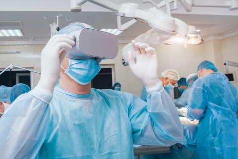 surgeon with VR headset